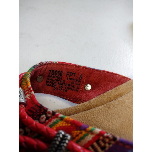 Minnetonka Beaded Embellished Thong Sandals Red Multi Color Women‎ US 6 - Picture 5 of 5
